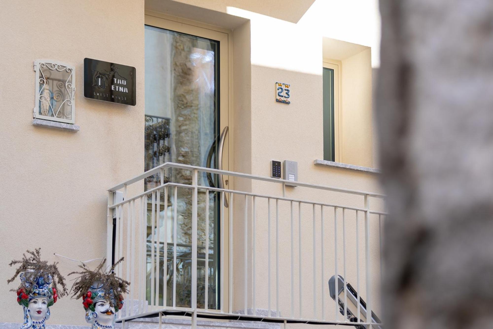 Taoetna Guest House, Taormina Buitenkant foto