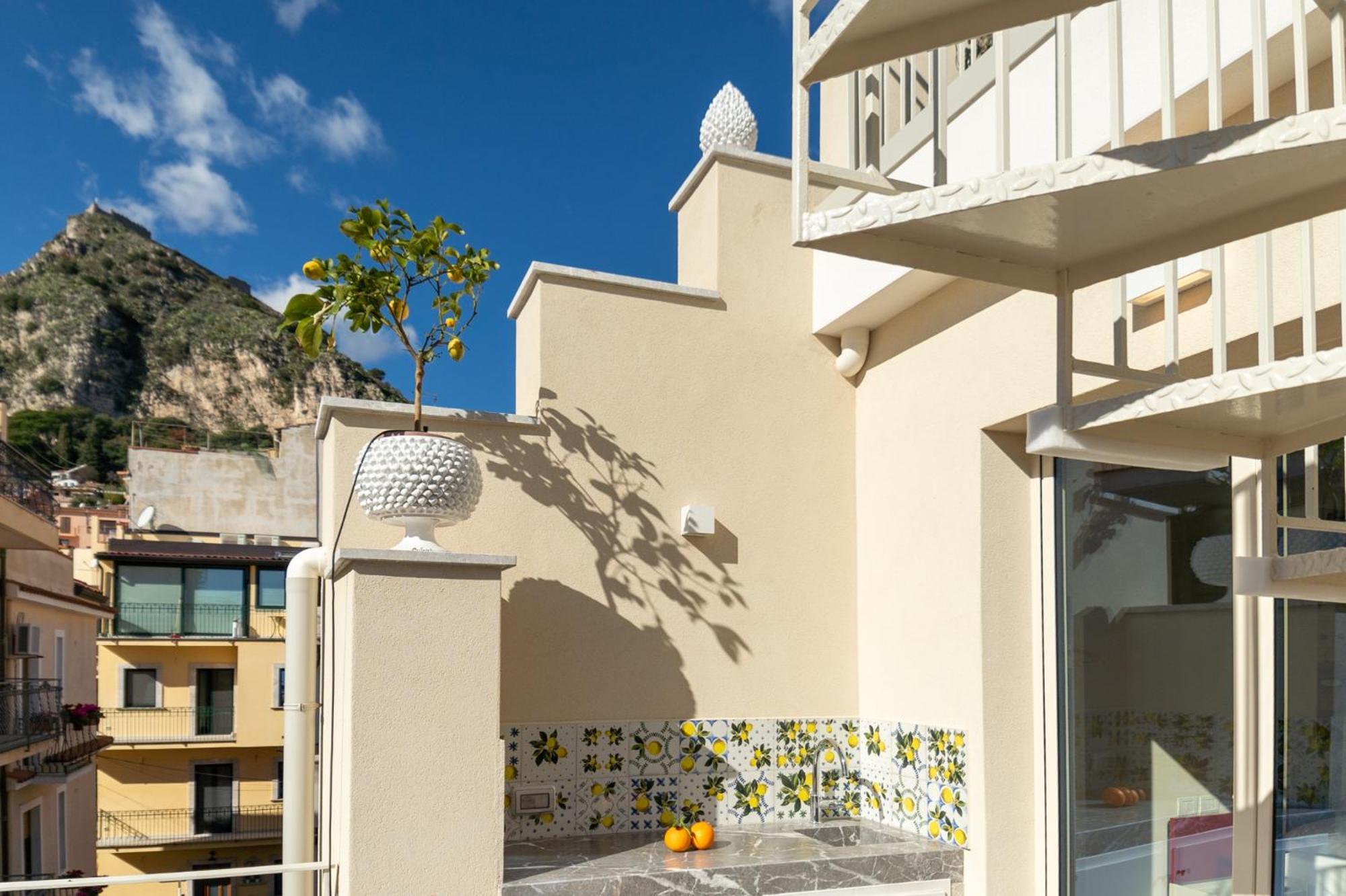 Taoetna Guest House, Taormina Buitenkant foto
