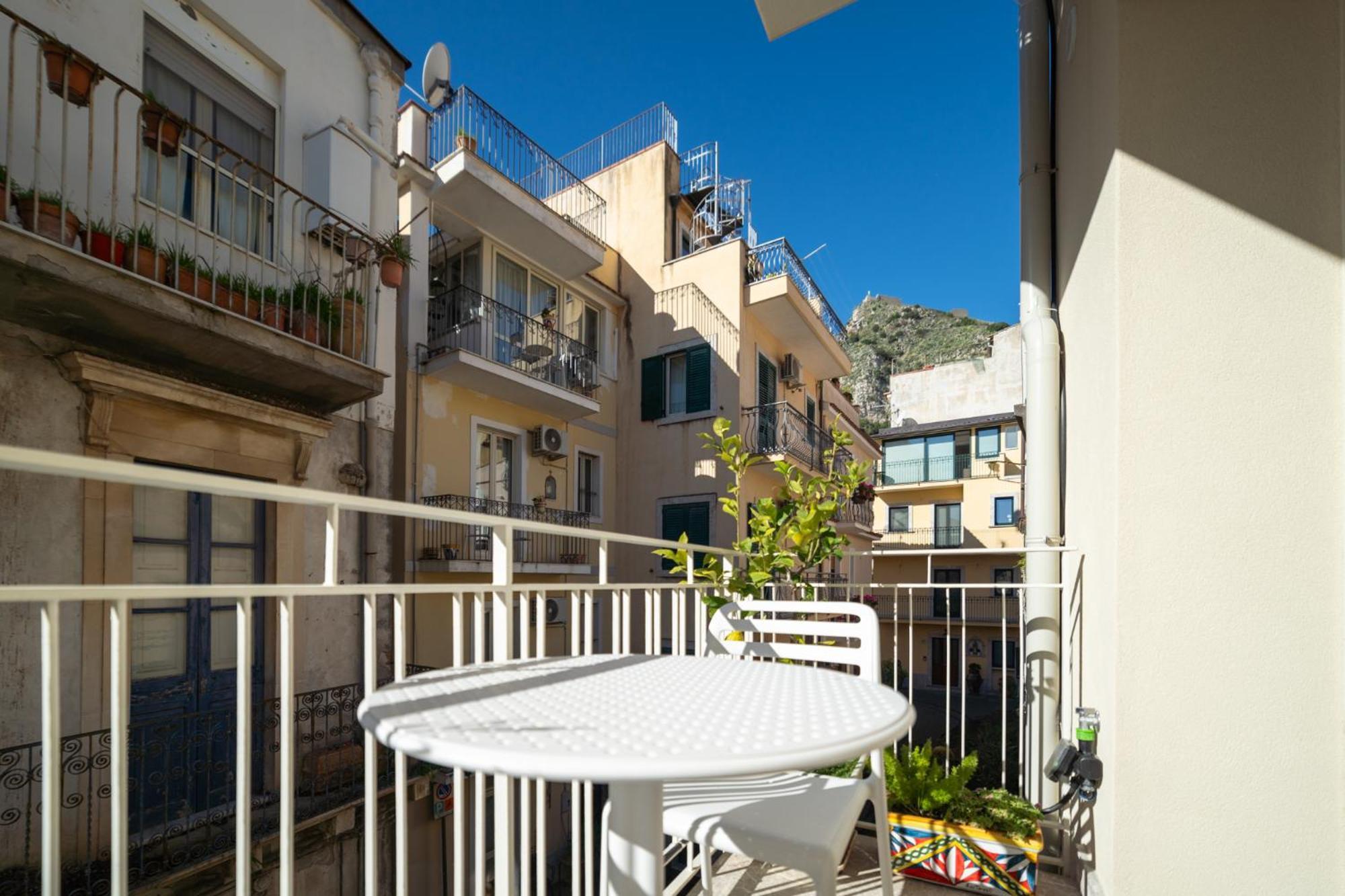 Taoetna Guest House, Taormina Buitenkant foto